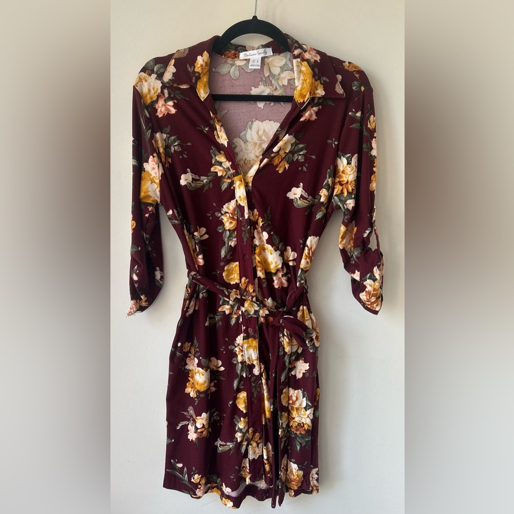 Floral dress with tie